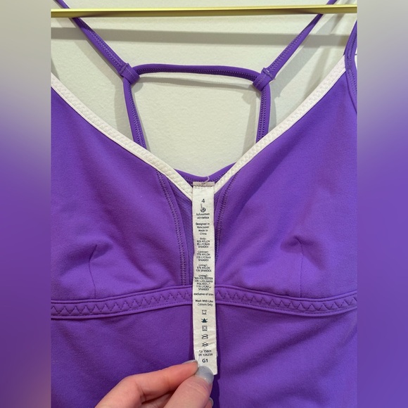 Lululemon Live Lightly Tank Power Purple/White - Size 4 - Picture 6 of 10